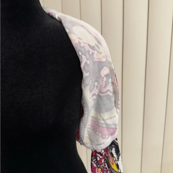 Cache Multicolor Patterned Top - Picture 7 of 8